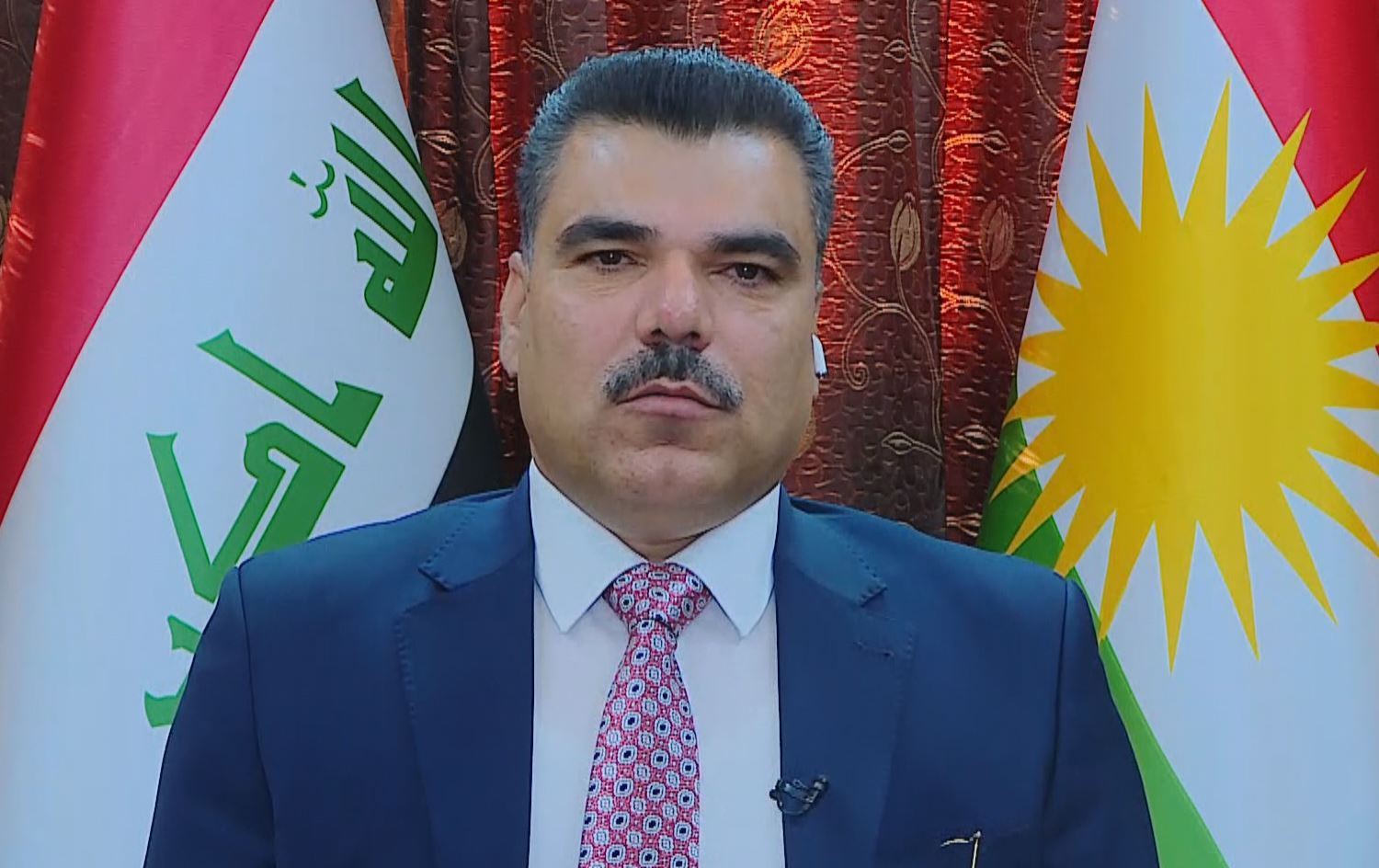 "هه‌ولێر چۆك دانادات"